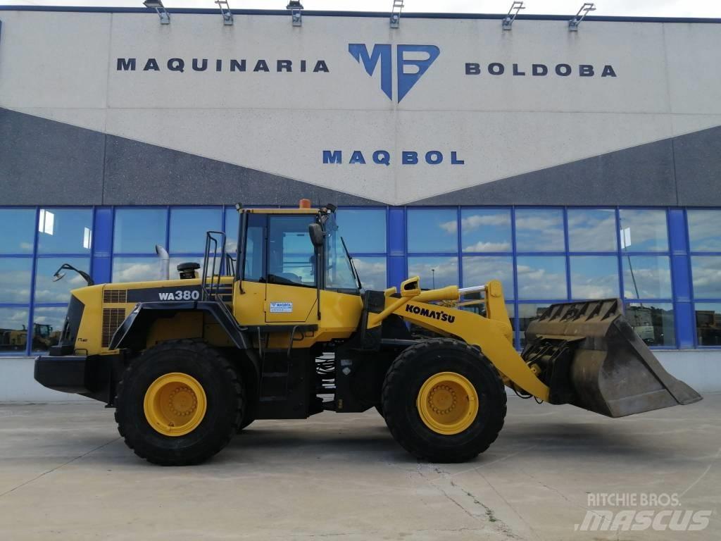 Komatsu WA 380-6 Фронтальные погрузчики