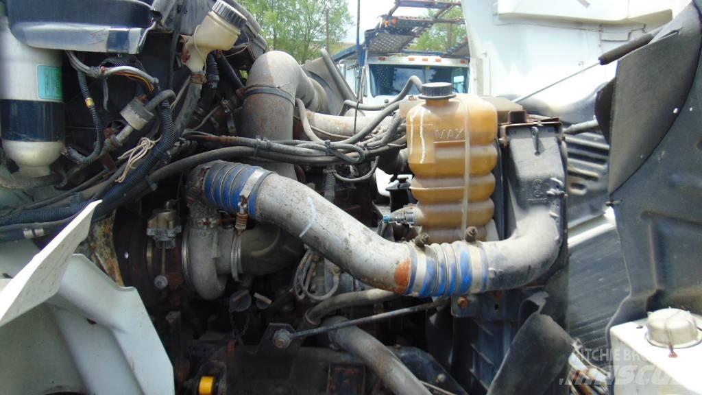 International 8600 Седельные тягачи