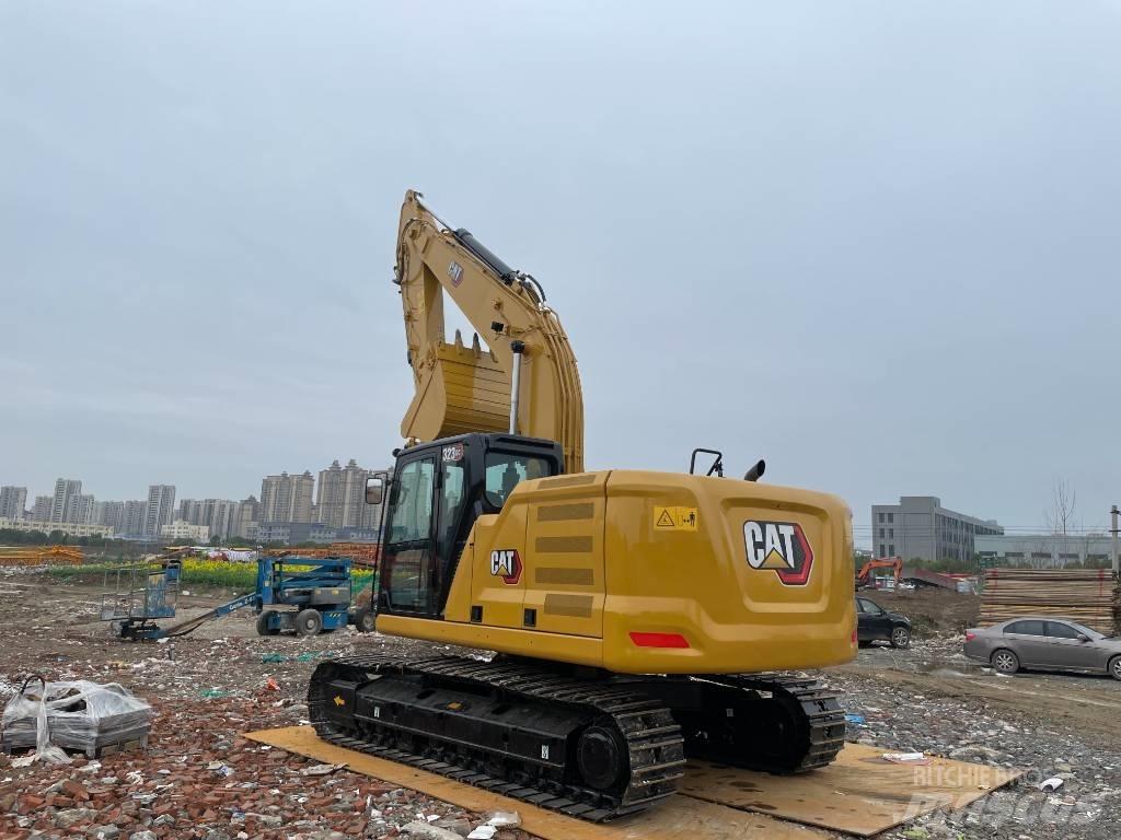 CAT 323GC Гусеничные экскаваторы