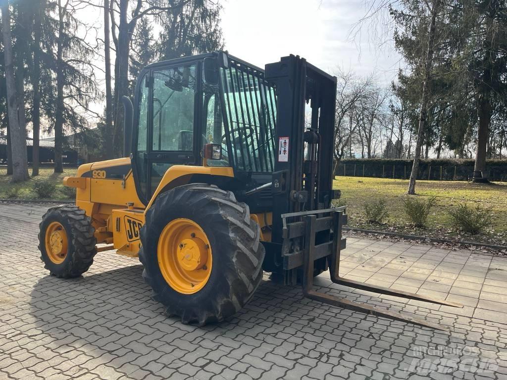 JCB 930 Внедорожные погрузчики