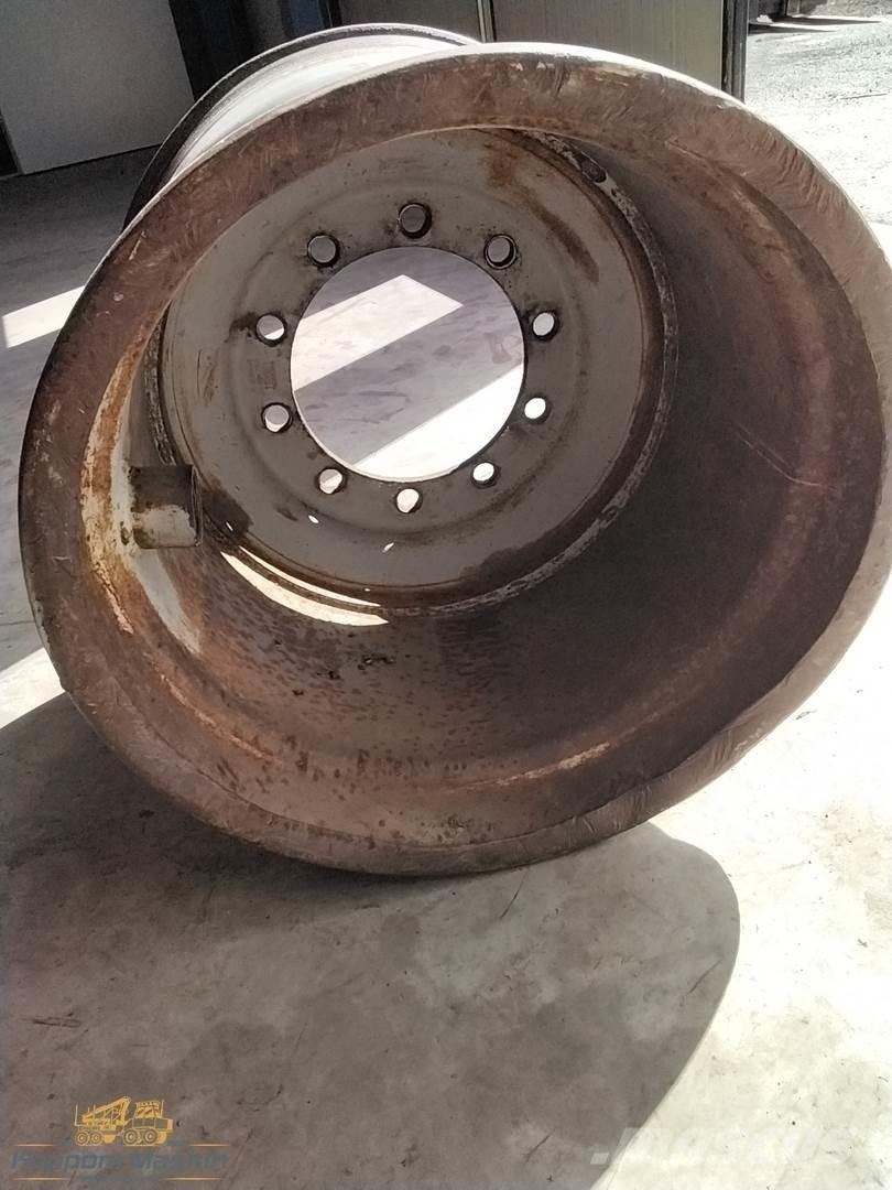 Valmet 890 24x26,5 Шины и колёса