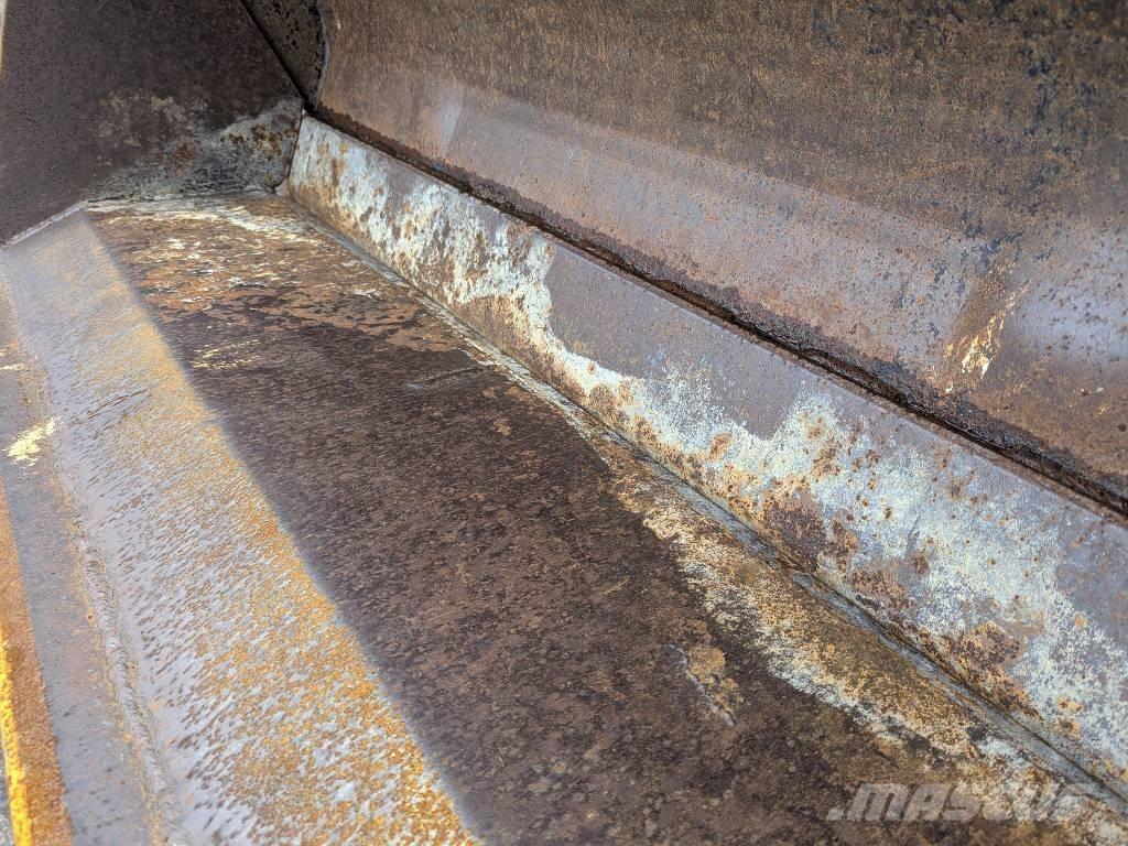  SUTTON 4-IN-1 BUCKET Ковши