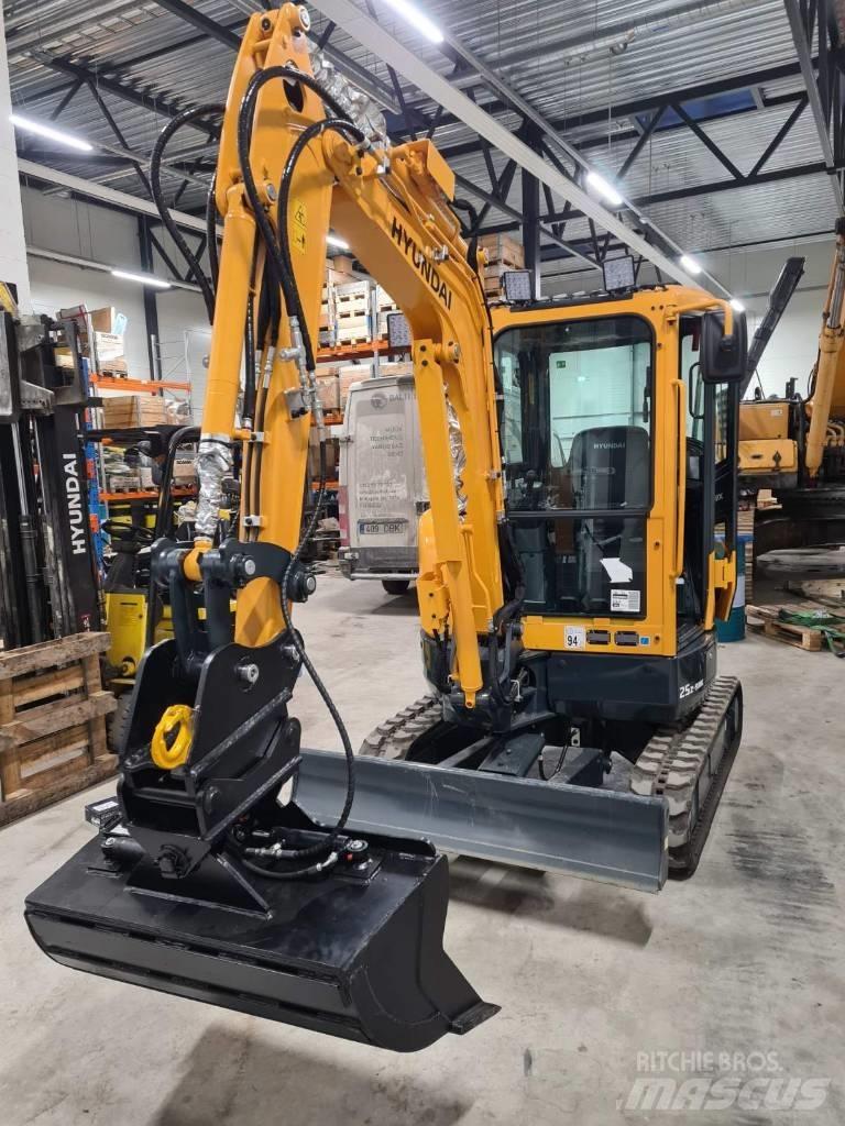 Hyundai R25-9AK Мини-экскаваторы