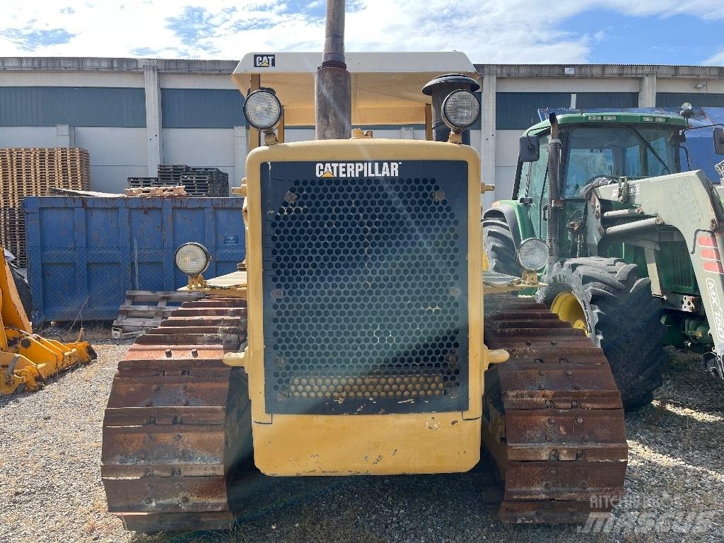 CAT D 6 Трактора