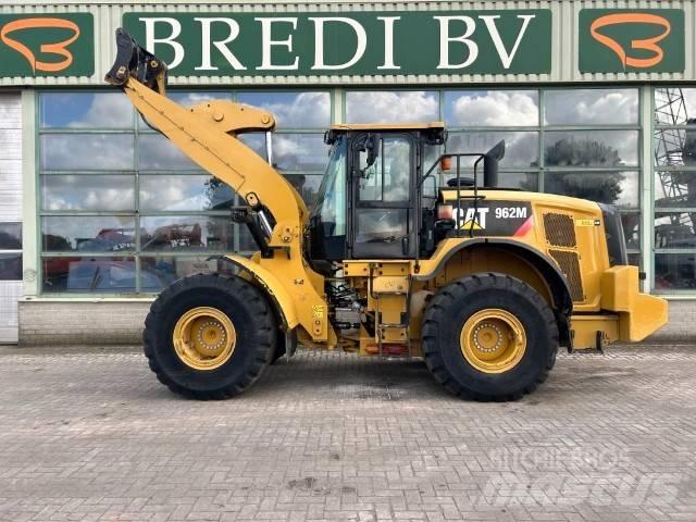 CAT 962 M Фронтальные погрузчики