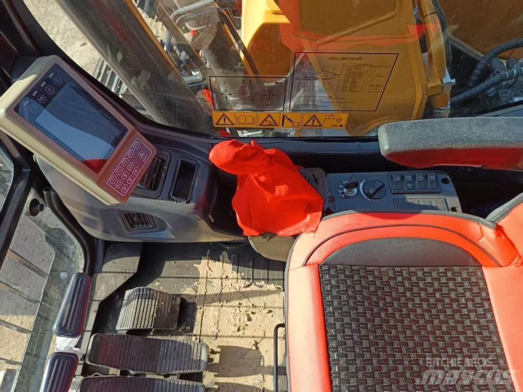 Sany SY155C Гусеничные экскаваторы