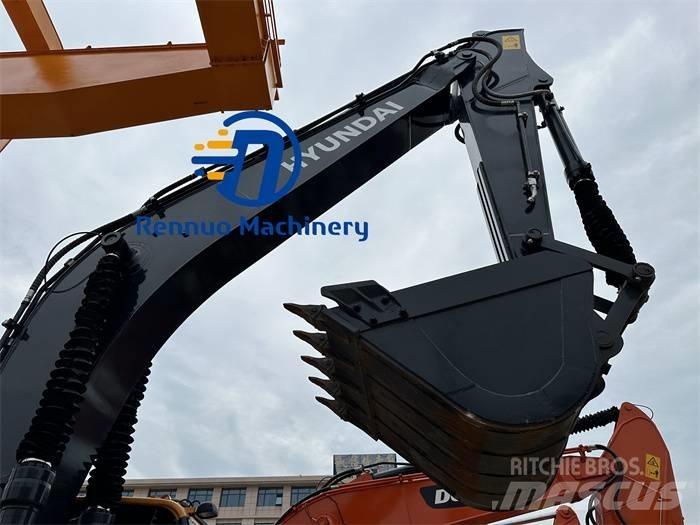 Hyundai R220-9S Гусеничные экскаваторы