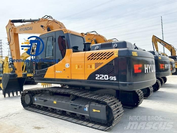 Hyundai R220-9S Гусеничные экскаваторы