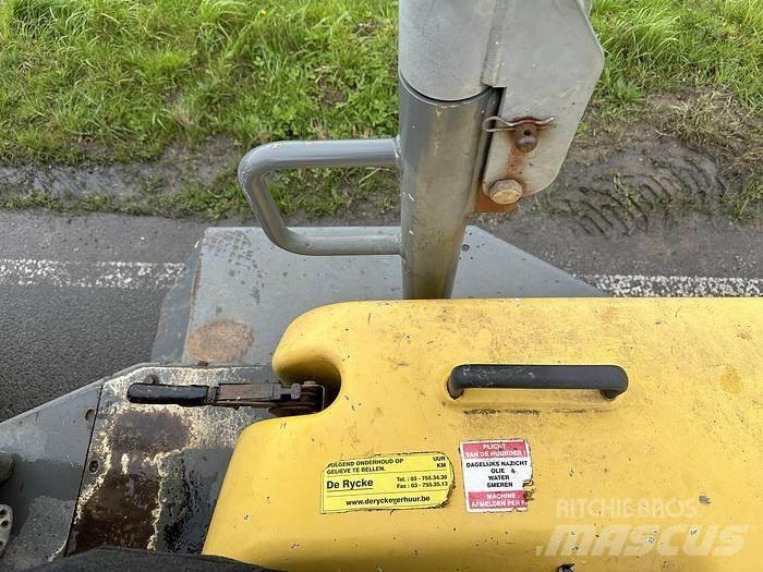 Neuson 6001 Мини-самосвалы