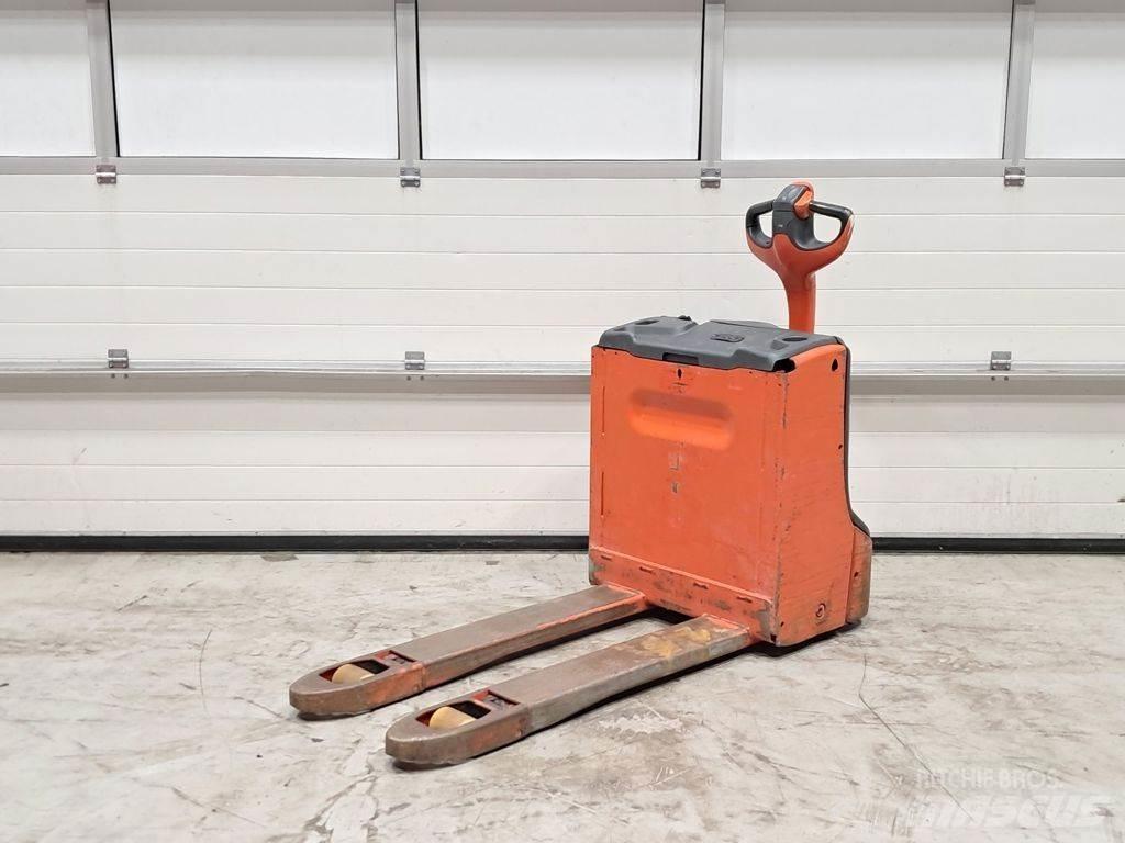 Linde T16 Ручные гидравлические тележки