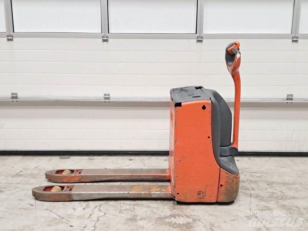 Linde T16 Ручные гидравлические тележки