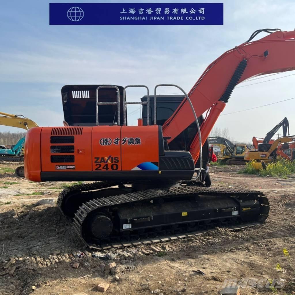 Hitachi ZX 240 Гусеничные экскаваторы