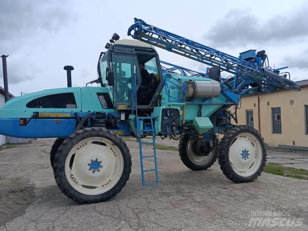 Berthoud UTL 4000 Самоходные опрыскиватели