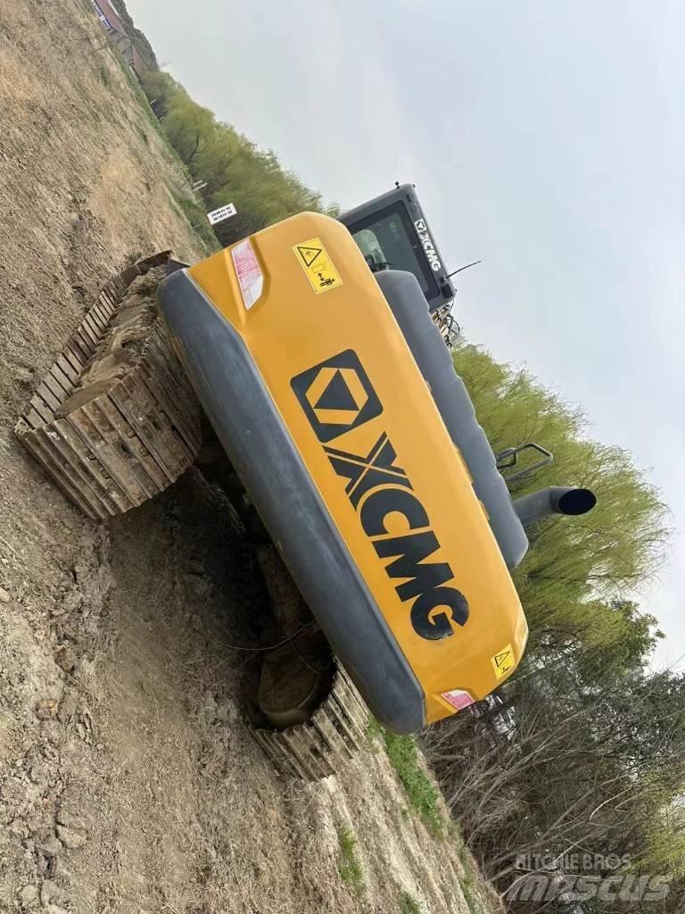 XCMG XE 245 DK Гусеничные экскаваторы