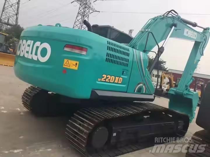 Kobelco SK220XD Гусеничные экскаваторы