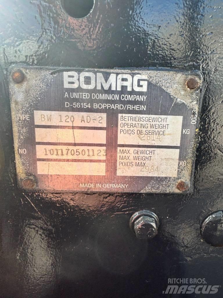 Bomag BW 120 AD-2 Катки тротуарные