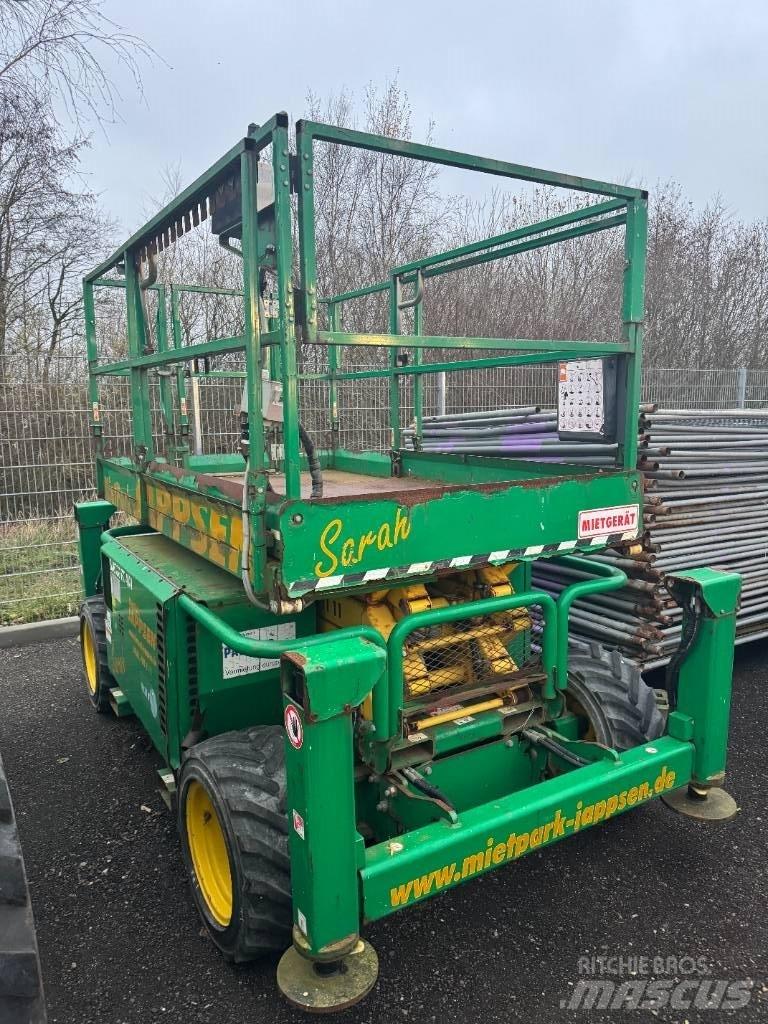 SkyJack SJ 6826 RT Ножничные подъемники