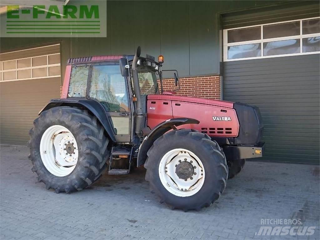 Valtra 8450 Трактора
