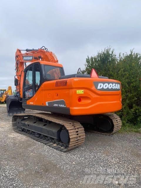 Doosan DX 180 LC Гусеничные экскаваторы