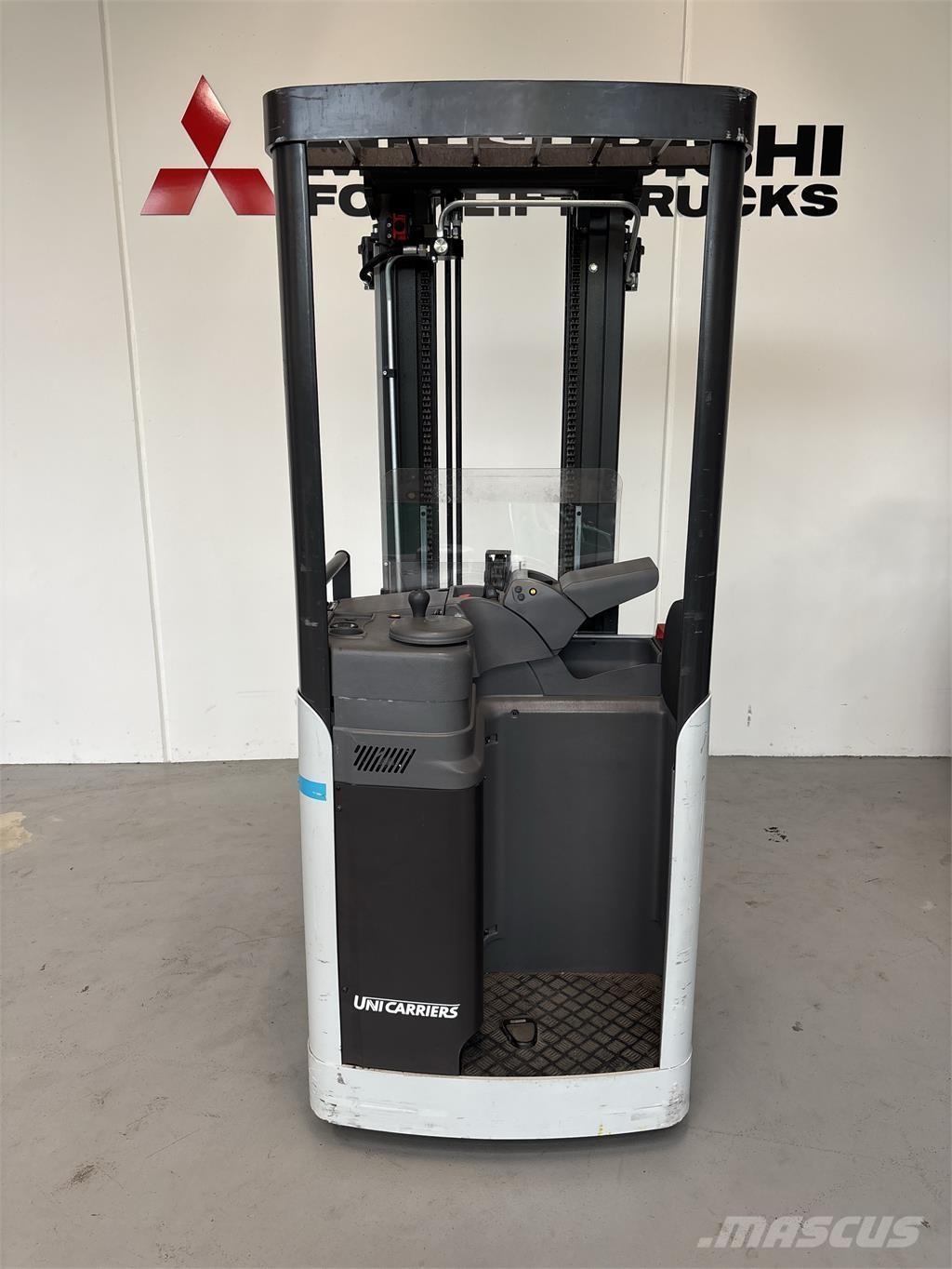 Atlet A160 Самоходные электроштабелёры