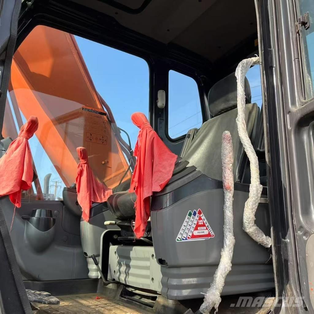 Hitachi ZX 160 Малые экскаваторы 7т-12т