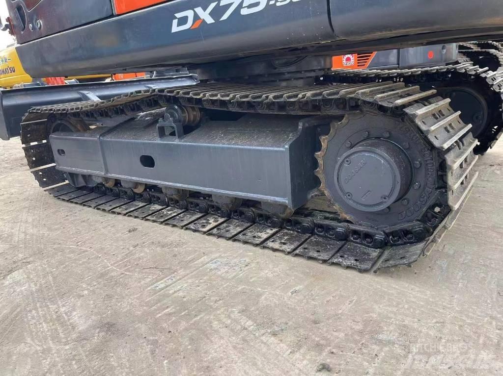 Doosan DX 75 Гусеничные экскаваторы
