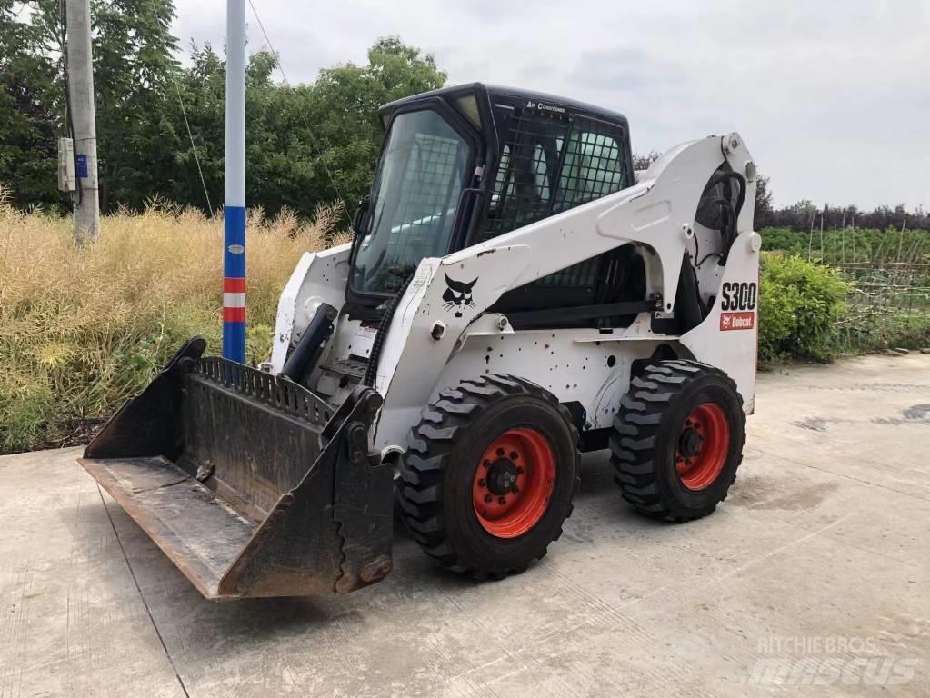 Bobcat S 300 Мини-погрузчики
