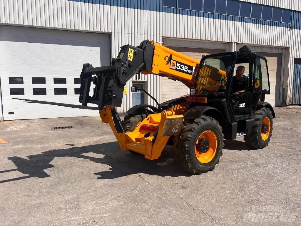 JCB 535-125 Телескопические погрузчики