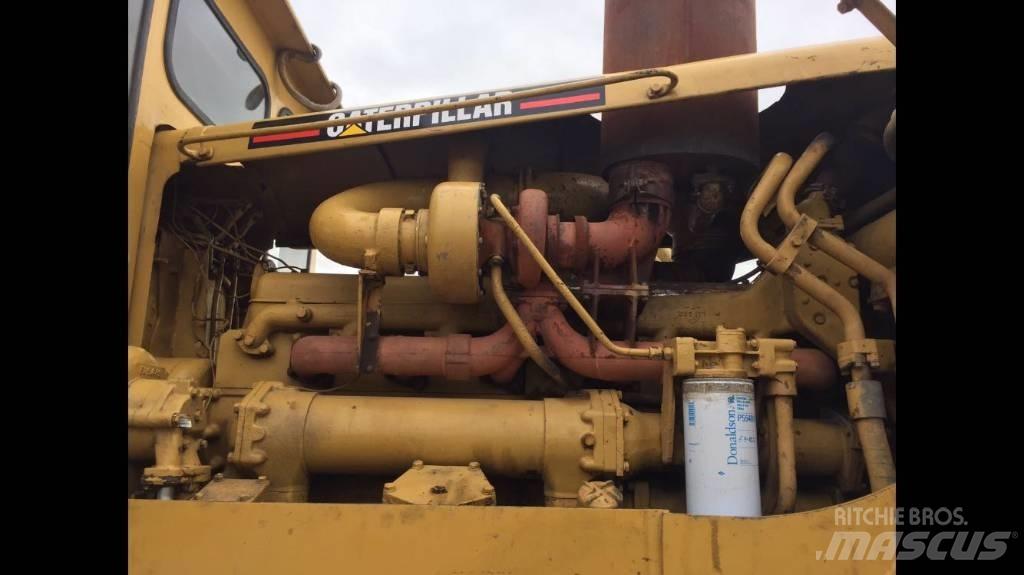 CAT D 9 G Гусеничные бульдозеры