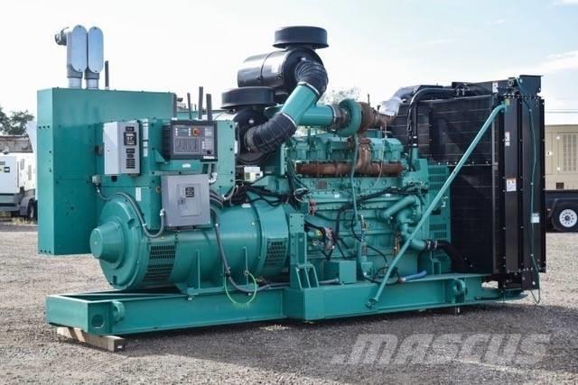 Cummins QST23 Дизельные генераторы