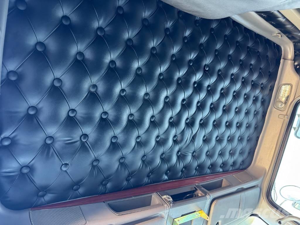 Kenworth T 800 Грузовики-Самосвалы