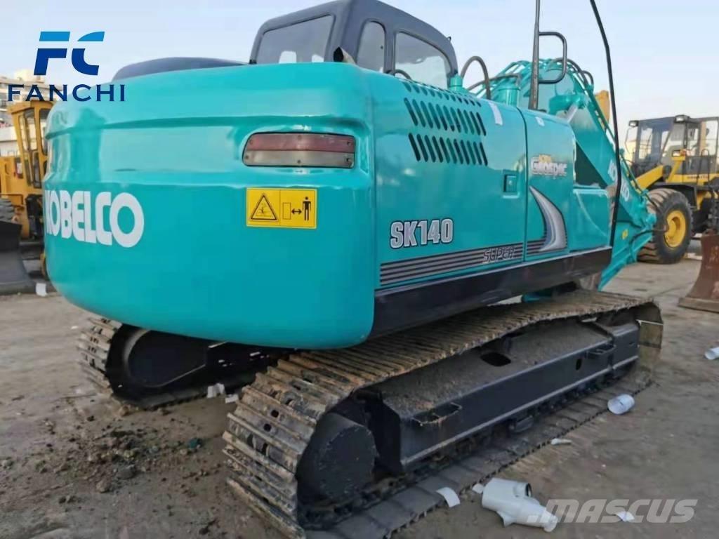 Kobelco 140 LC Гусеничные экскаваторы
