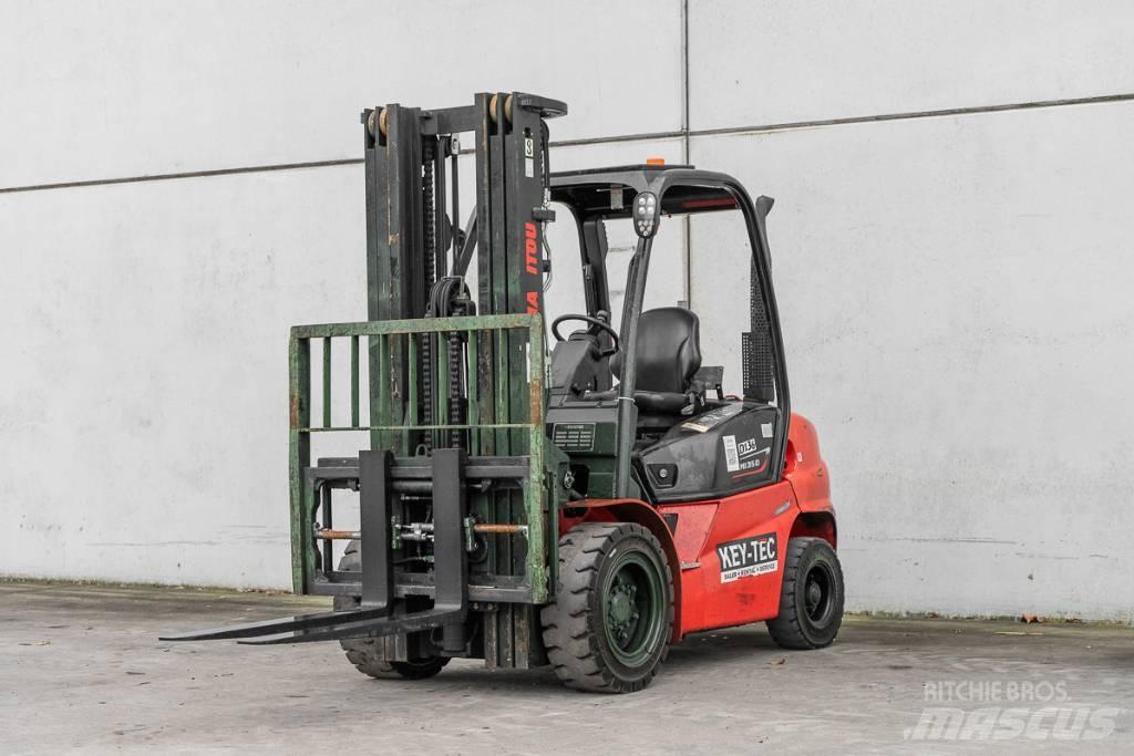 Manitou MI 35 D Дизельные погрузчики