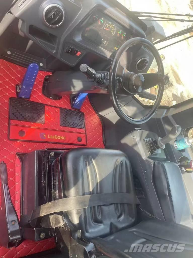 LiuGong 856 Фронтальные погрузчики