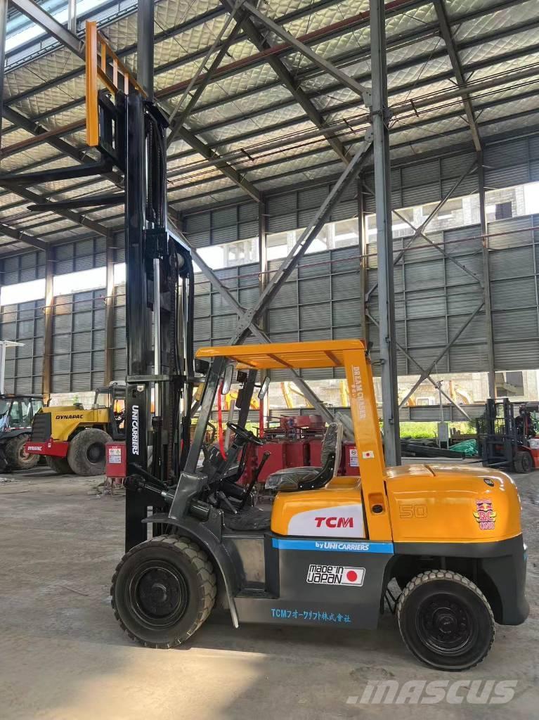 TCM 5t Дизельные погрузчики