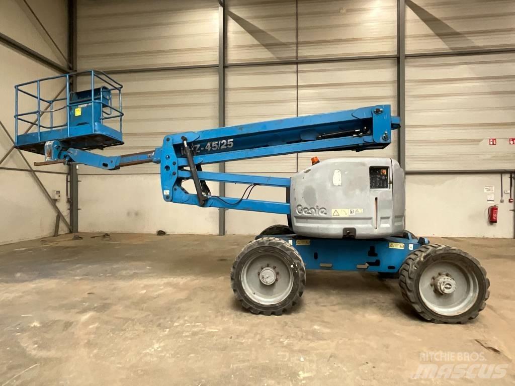 Genie Z 45/25 Коленчатые подъемники