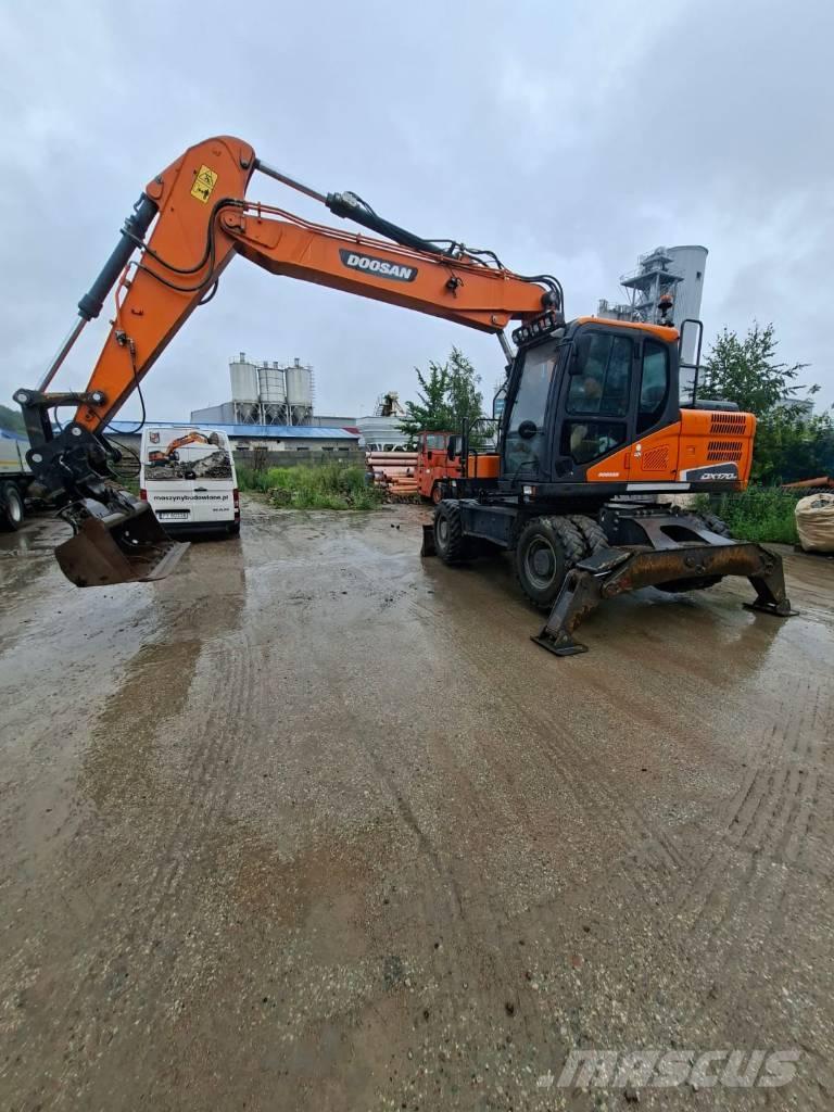 Doosan DX 170 W Колёсные экскаваторы