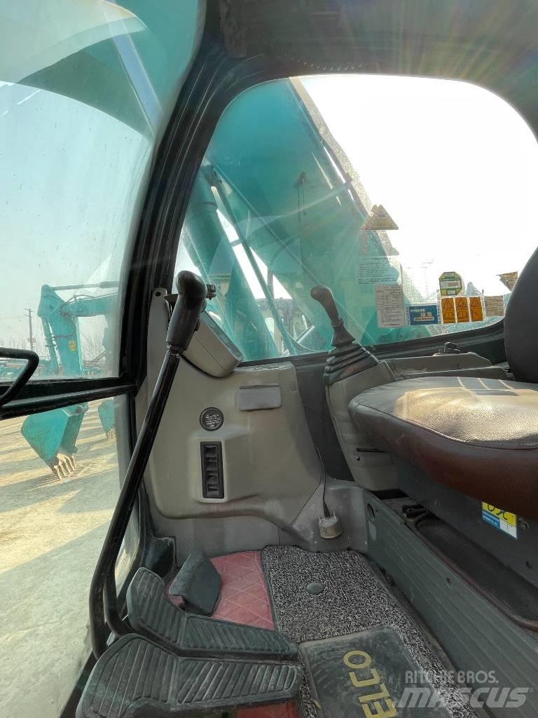 Kobelco 135 SRLC Гусеничные экскаваторы