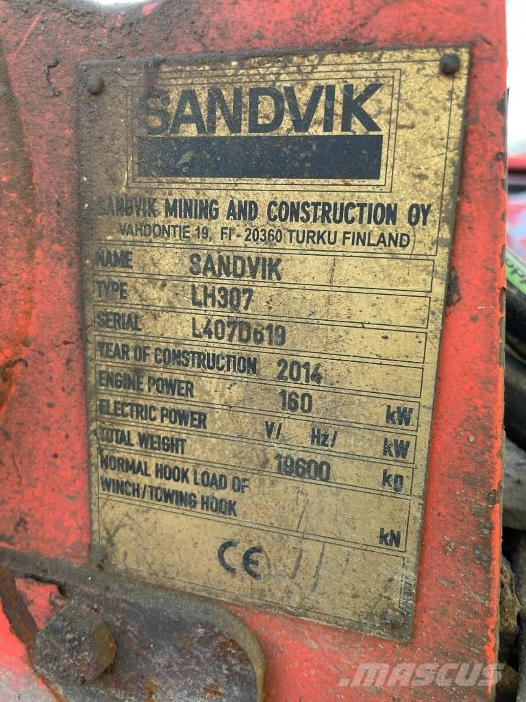 Sandvik LH 307 Подземные погрузчики