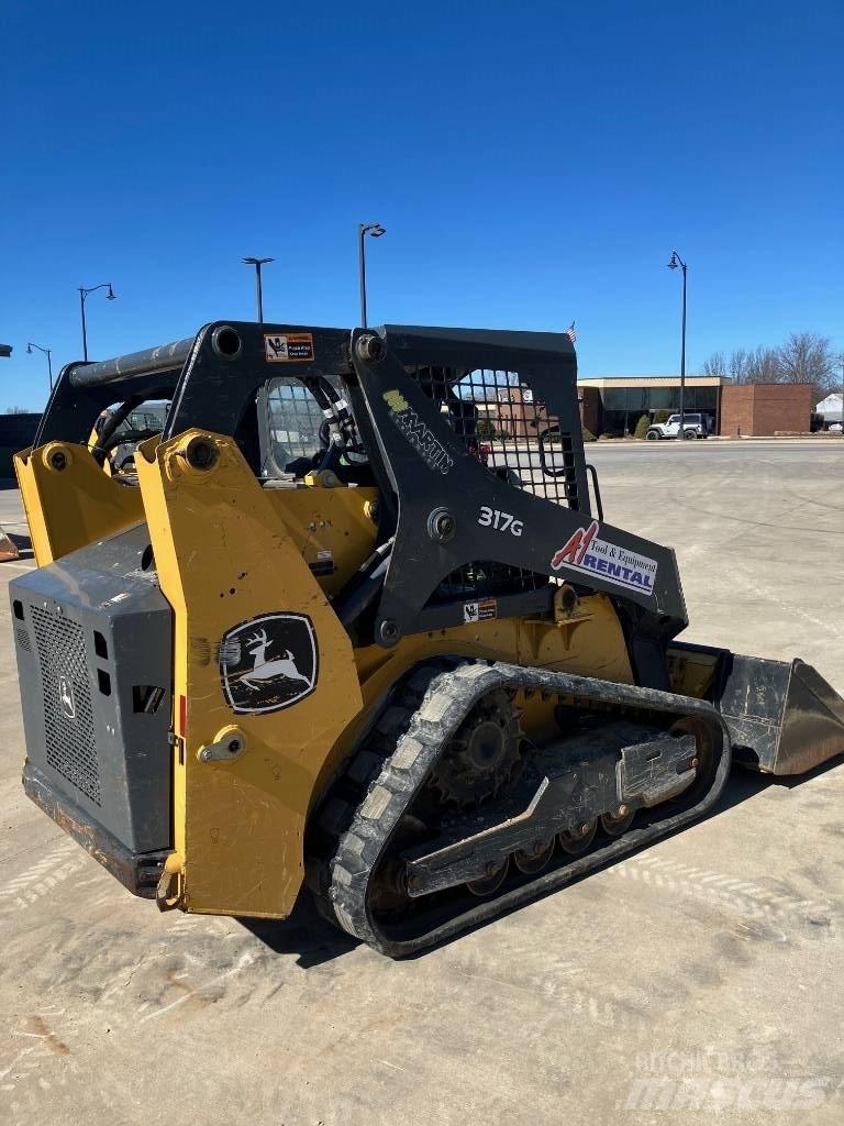 DEERE 317 G Мини-погрузчики