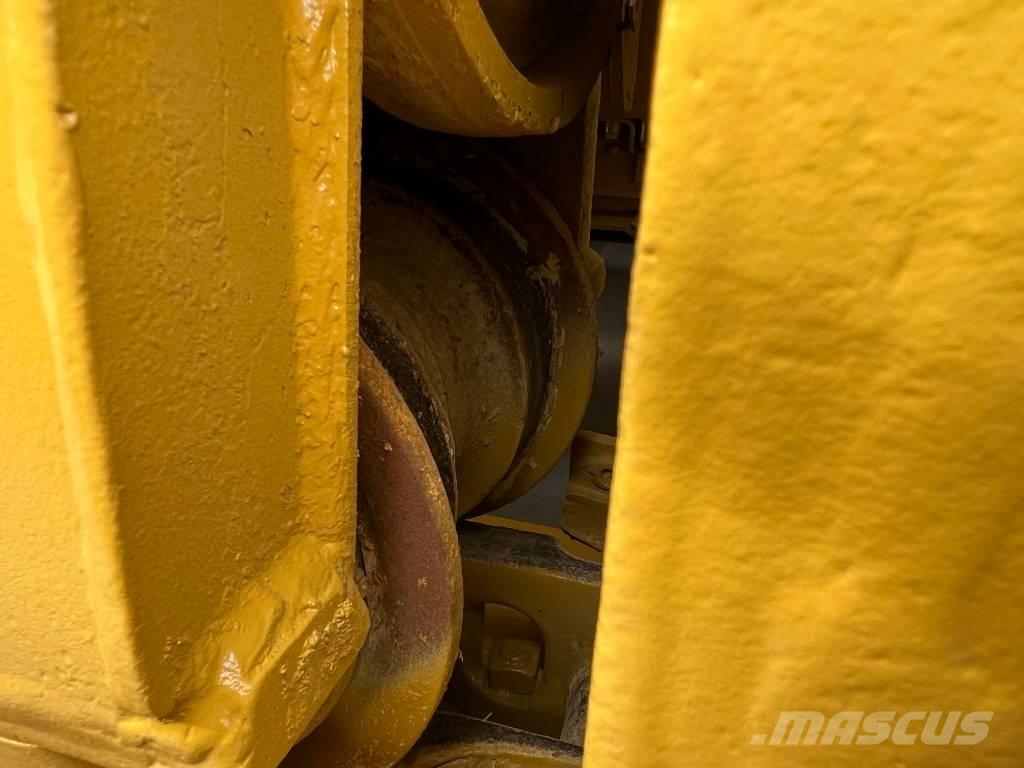 CAT D6H XL Гусеничные бульдозеры
