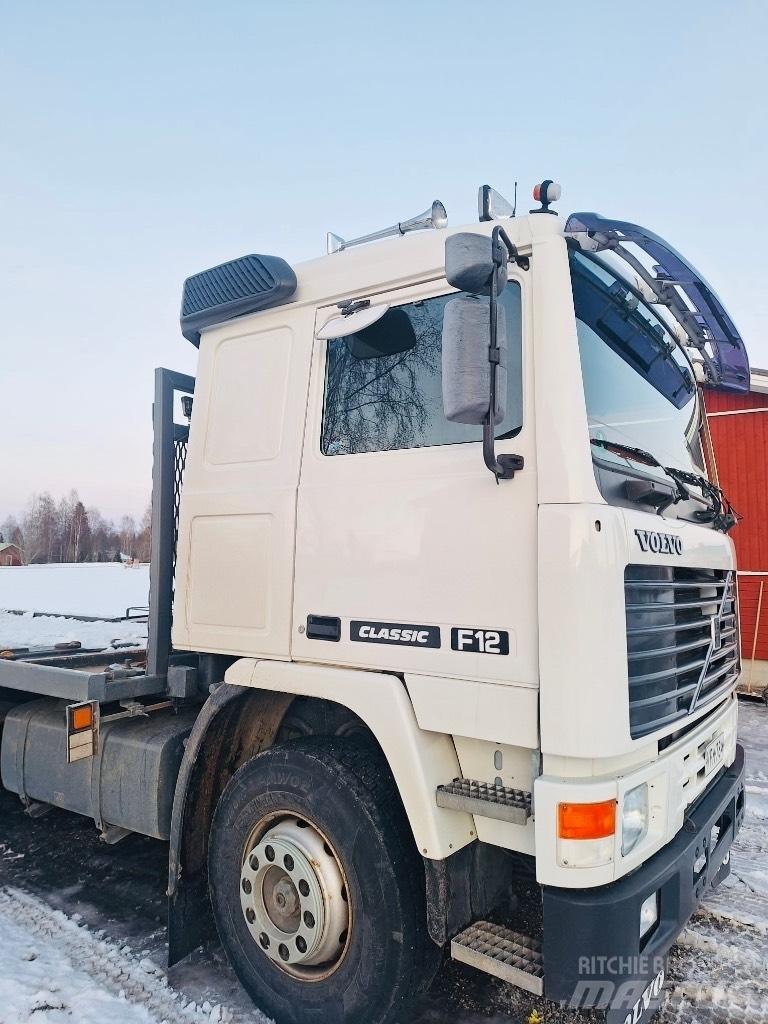 Volvo F 12 Грузовики-платформы/боковая разгрузка