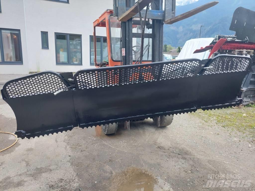 Prinoth Husky Строительная техника - Другие