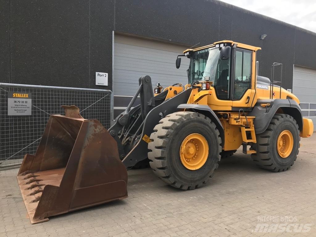 Volvo L110H Фронтальные погрузчики