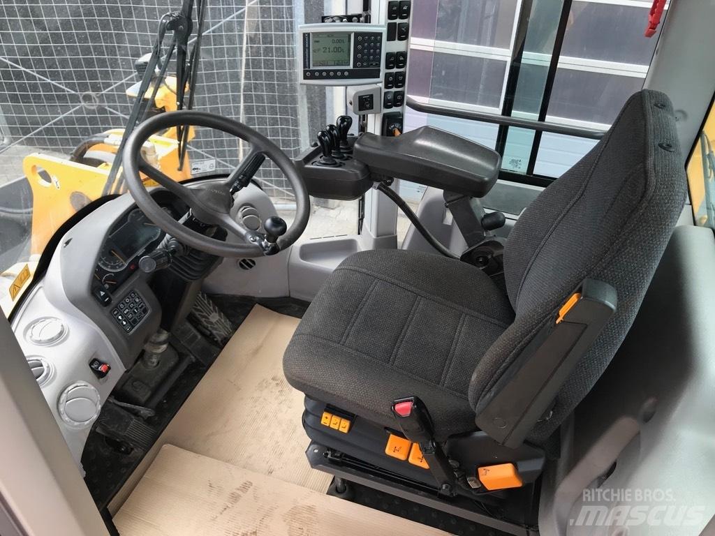 Volvo L110H Фронтальные погрузчики