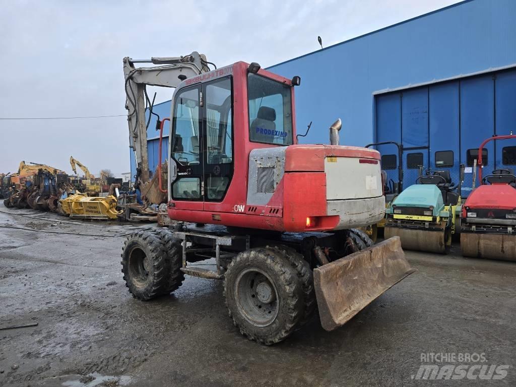 Takeuchi TB070W Колёсные экскаваторы