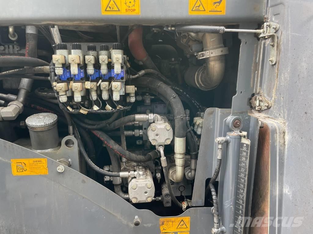 Vögele SUPER 800-3I Асфальтоукладчики