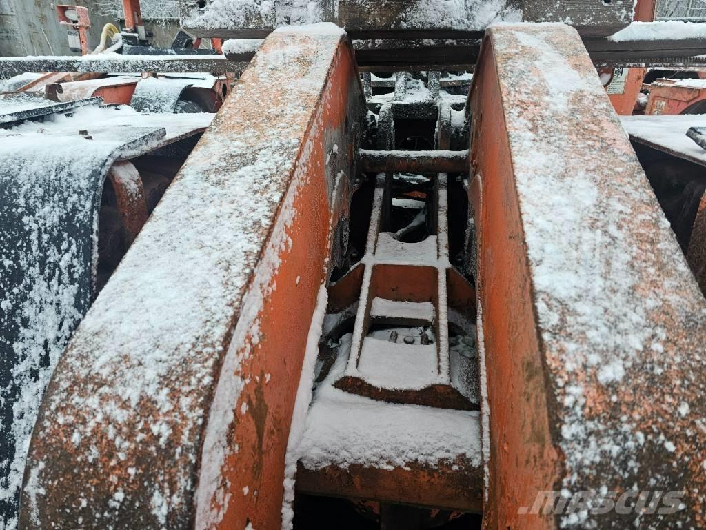 Sandvik Toro 301 D Подземные погрузчики