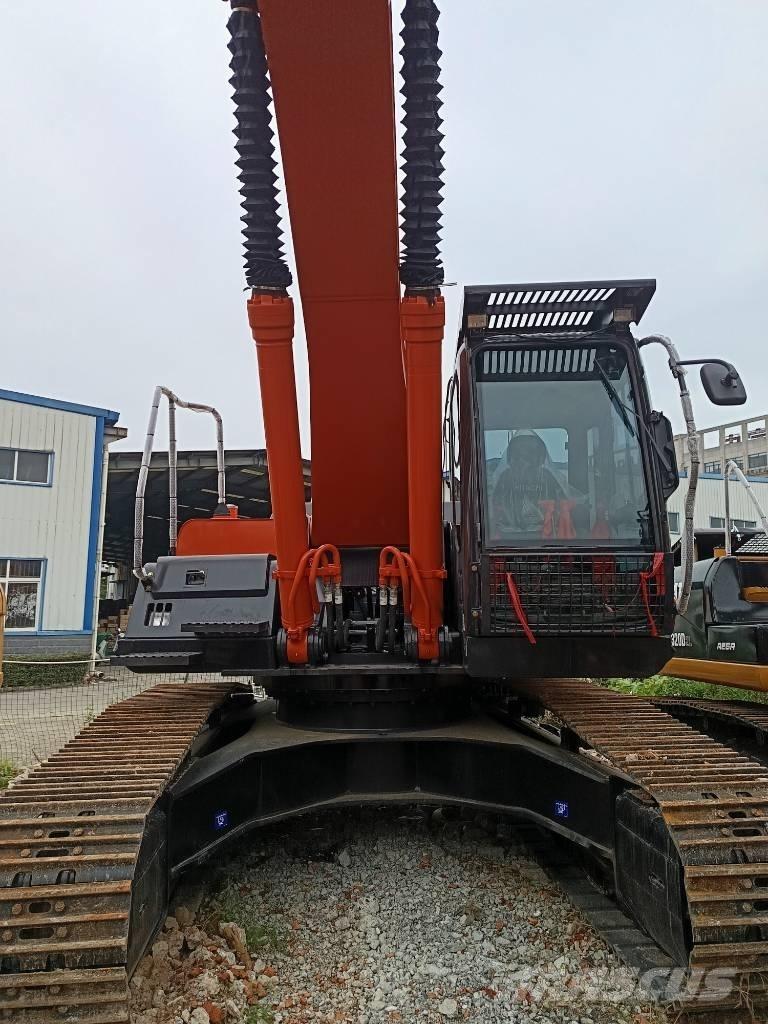 Hitachi ZX 350 H Гусеничные экскаваторы