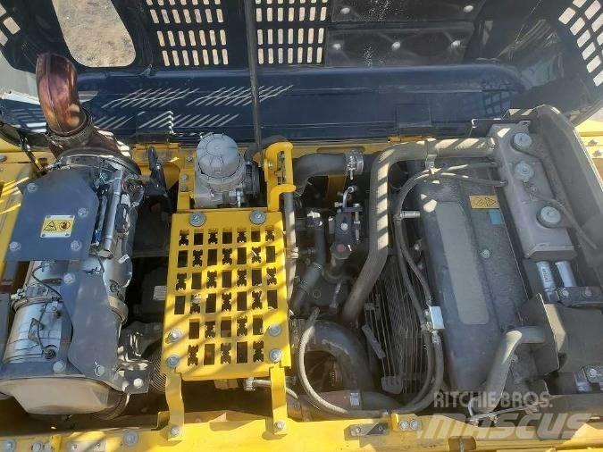 Komatsu PC 200 Гусеничные экскаваторы